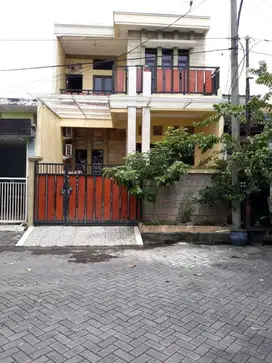 RUMAH DI JALAN LILIUM BARAT C1-67, KRATON, KRIAN SIDOARJO