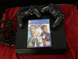 PS4 PRO Seri 71 FW 12.52 ORI 2 Stik OP Fullset Bonus GTA V Dan FIFA 19