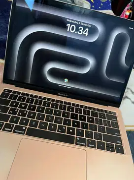 Macbook air 2018 i5