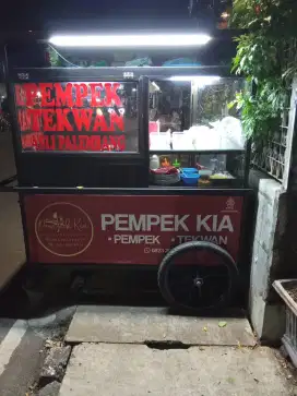GEROBAK UNTUK JUALAN