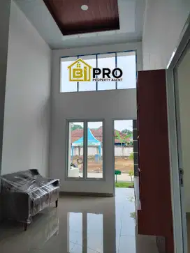 DIJUAL RUMAH CLUSTER BARU DEKAT METLAND CIBUBUR  400 JT AN