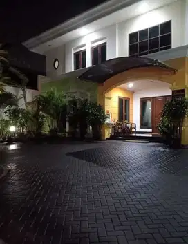 Grab It Fast Rumah Usaha Luas & Mewah Banting Harga Raya Kertajaya