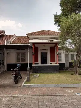 Rumah di Kota Baru Parahyangan Bandung Barat, Siap Huni Non Furnish
