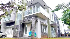 Rumah Hook BSD Delatinos De Rio