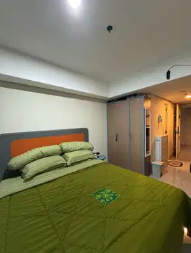 Apartemen studio louis kienne pemuda furnished