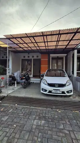 Dijual cepat rumah siap huni di komplek puri cipageran indah cimahi