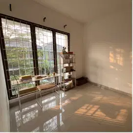 Rumah Cantik Minimalis MURAH di Graha Bintaro Serpong