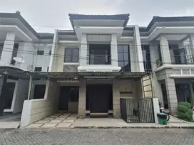 Rumah dijual Manyar Tirtoyoso MINIMALIS SIAP HUNI SURABAYA