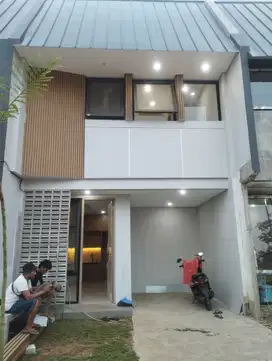 Rumah 2 lantai ,DP 2jt limo dekat pintu toll 3kamar tidur