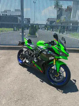 KAWASAKI ZX25R ABS KRT