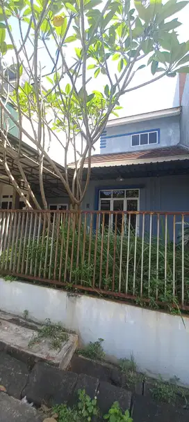 Dijual Rumah SHM Siap Huni Luas 112 m di Bukit Golf