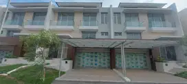 Disewakan Murah Rumah Manhattan Pik2 Ukuran 8x25 2,5lt Harga 175Juta