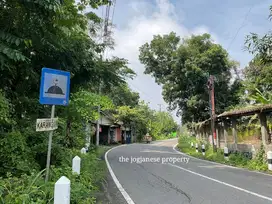 dijual tanah pekarangan di jl cangkringan, timur pasar jangkang