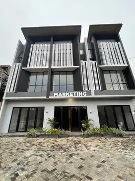 Dijual Ruko Komersial  Di Jalan Utama Jagakarsa