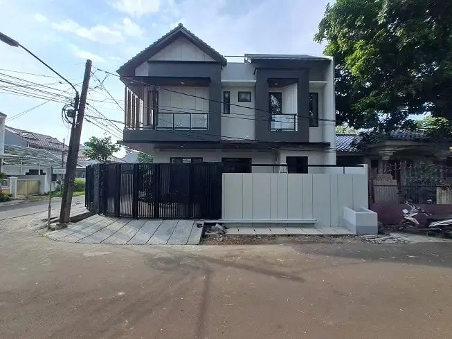 Rumah Baru, Bangunan Mandiri, view taman,Hook, di Perum Griya Loka BSD