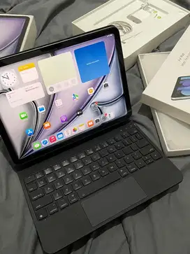 iPad Air 6 M2 128GB + Magic Keyboard