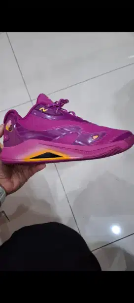 Jual new balance kawhi 4