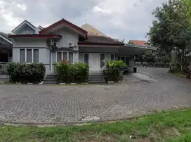 Rumah Hook di Duta Bukit Mas Jl. Karangrejo Raya Banyumanik