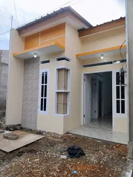 Rumah siap huni 2 kamar hanya 189 jutaan SHM dekat stasiun KRL