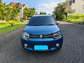 Suzuki Ignis warna biru putih 2018