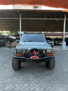 CHEROKEE 4.0L limited