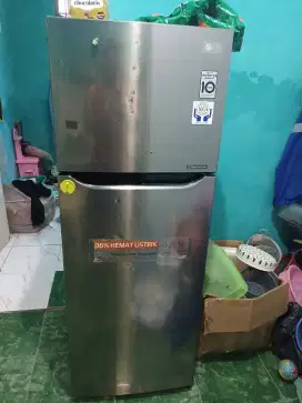 kulkas LG 2 pintu inverter