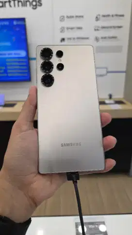 Samsung Galaxy S25 Ultra 12/256GB free Galaxy Buds 3 Pro