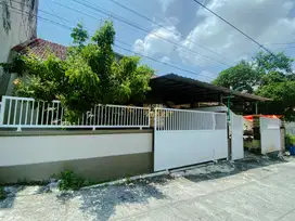 RUMAH MURAH LUAS, SEMI FURNISHED, DEKAT CANDI SAMBISARI KALASAN