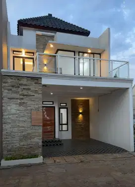 Rumah siap huni 2 lantai Cibinong Bogor