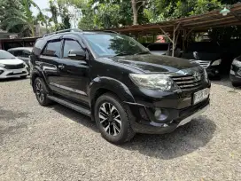 TOYOTA FORTUNER 2013 TRD