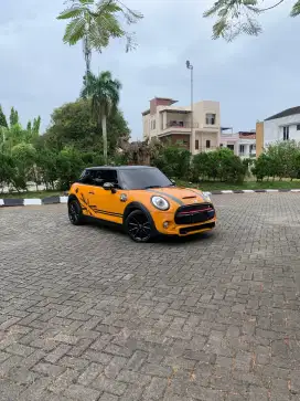 Mini Cooper S Hatchback 2000cc Turbo 2015