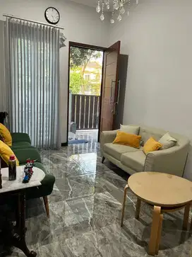 Rumah murah 3 lantai di royal residence cakung jakarta timur t