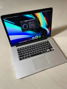 Macbook Pro Retina 15 inch tahun 2012 512gb memory 8gb
