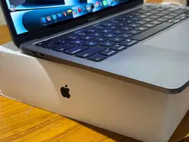 Macbook Pro 13” 2020 16/512 A2251 (harga nego)