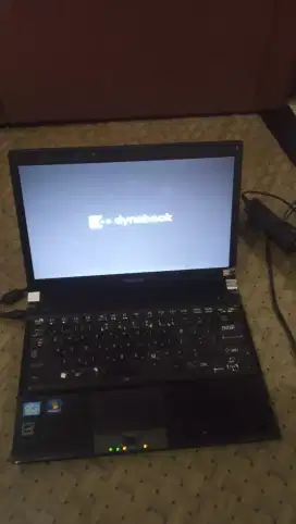 Toshiba Dynabook i3