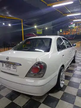 Nissan Sunny gl neo 1.6 white modified good