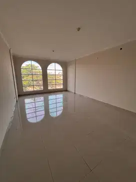 Jual Ruko Greatwall Greenlake City Cipondoh Tangerang