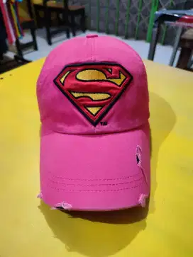Topi Caps Crux Looks Logo Superman Model Ripped Pink
