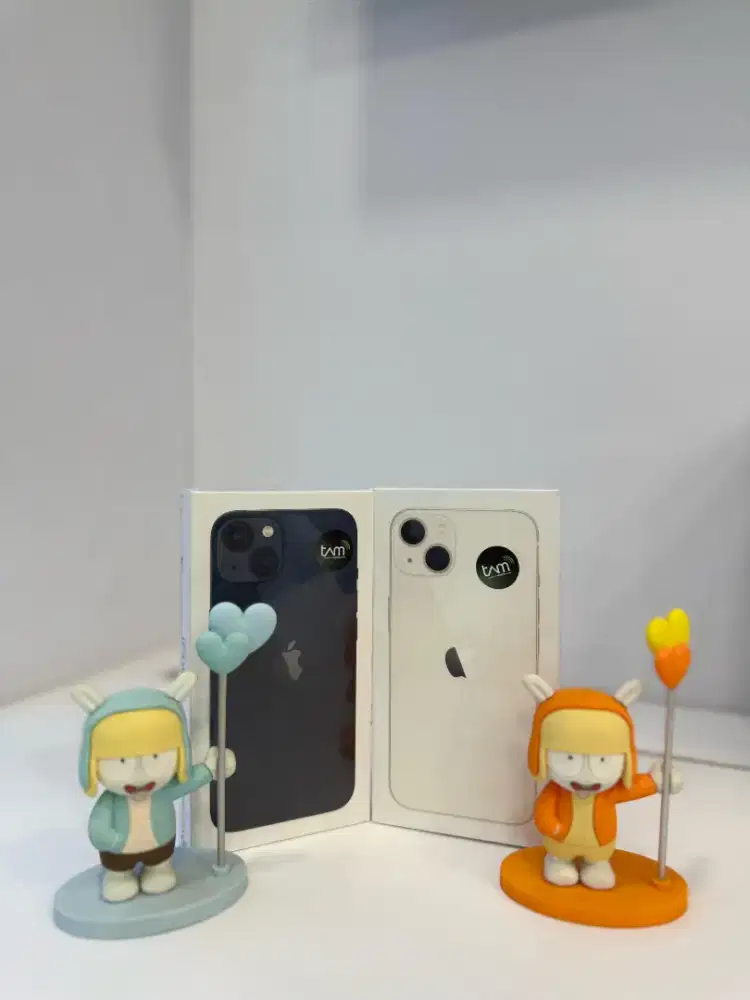 iPhone 13 128 GB - Garansi Resmi Ibox