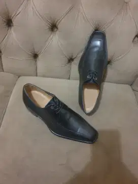 Sepatu pria Louis Vuitton orignal size 40 formal
