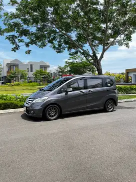 Honda Freed E PSD 2015