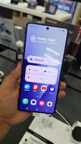 Segampang itu beli Samsung Galaxy Z Flip 7 cicilan mulai dari 1.8jt