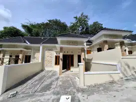 KESEMPATAN EMAS! RUMAH SIAP HUNI 350Juta DI SLEMAN BARAT
