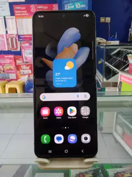 HP Samsung Z Flip4 8/256