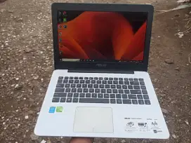 Laptop Asus X455LF Core i5 Ram 12/SSD 256gb