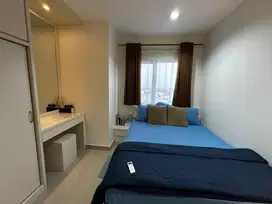 Apartemen Grand pakubuwono terrace tipe 2BR interior rapi lantai renda