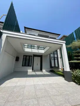 RUMAH MEWAH 2 LANTAI PARAMOUNT GADING SERPONG