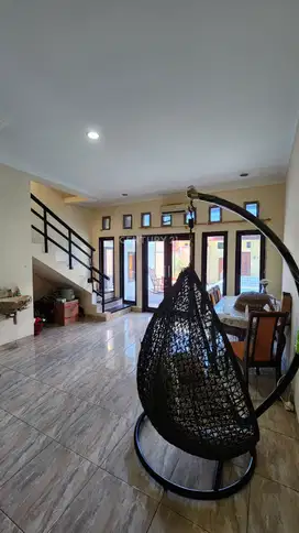 Rumah 2½ Lantai Di Matraman Jakarta TimurS8141