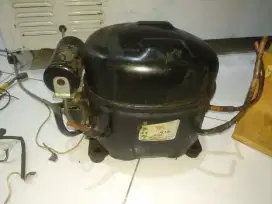 Mesin Kompresor Showcase 2-3 Pintu kompresor 3/8pk