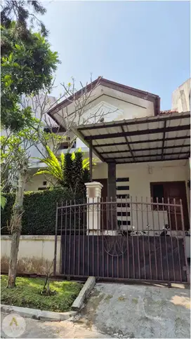 Rumah Siap Huni di Setraduta Bandung dekat Exit Tol Pasteur